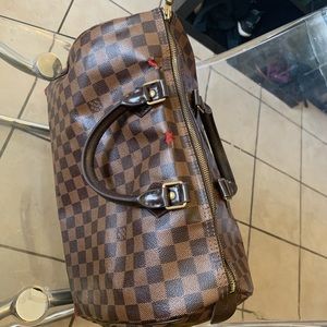 Damaged Louis Vuitton Speedy 35 Damier